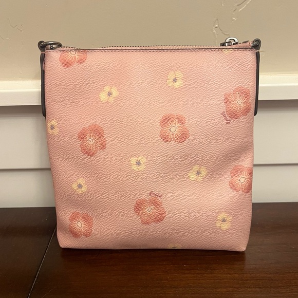 Sold - Picture 4 of 5